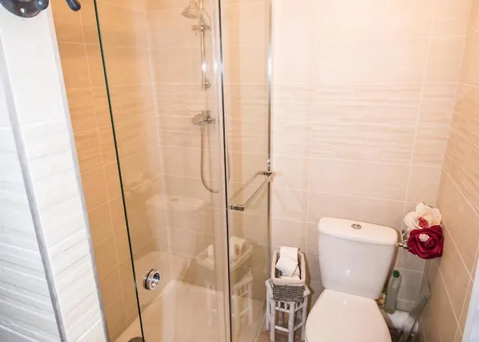 Les Dames Du Pont Villa